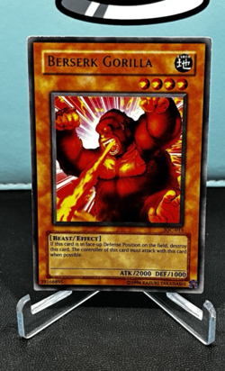 YUGIOH TCG BERSERK GORILLA IOC-013 RARE 1ST EDITION 1996 INVASION OF CHAOS - Image 1