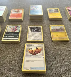 Pokemon TCG Lost Origin - Bulk Bundle - 670+ Cards - Image 4