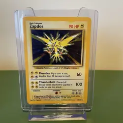 Zapdos 16/102 Pokemon Card TCG Base Set Unlimited Holo Rare - Image 1