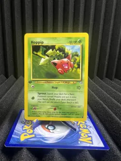 Hoppip 61/111 - 1st Edition Neo Genesis - Pokemon Card LP - Image 1