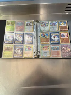Pokemon- TCG Trading Cards Lot With Binders, All Holofoils - Good Condition! 636996769739 - Image 4