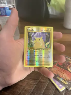 Pikachu XY - Evolutions #35 (2016) Common Reverse Holo NM Pokemon - Image 1