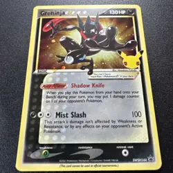 Pokemon TCG Greninja Gold Star Holo Promo Black Star SWSH144 Celebrations NM - Image 4