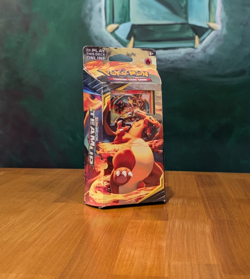 Pokemon 2019 Sun & Moon Team Up Theme Deck Relentless Flame Charizard - Image 1
