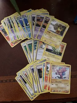 Pokemon 200+ Card Lot D&P + Platinum Era LP/MP Vintage Bulk w/ Duplicates - Image 3