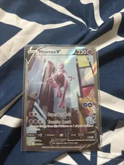 Mewtwo V (Alternate Full Art) 072/078 Pokemon GO Holo - Image 1