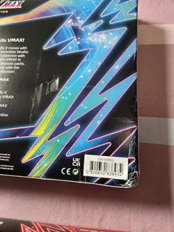 Pokemon Rapid Strike & Single Strike Urshifu VMAX Premium Box Red and Blue - Image 3