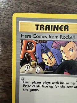 Here Comes Team Rocket! 71/82 - MP Non-Holo Rare Trainer Pokemon WOTC - Image 2
