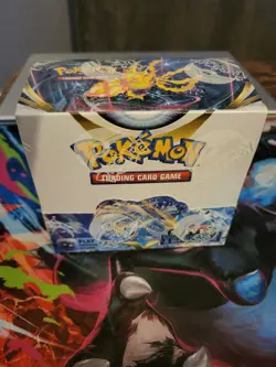 Pokemon Sword & Shield Silver Tempest Booster Box w/ acrylic case 820650860911 - Image 2