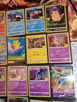 Pokemon TCG 23 x Karten Celebrations Holo Near Mint Englisch Blitzversand - Image 3