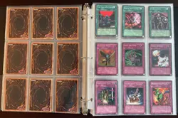Vintage '02-'05 YuGiOh Lot (~450 Cards) , 69 1st Ed, 12 Holo, Sec Rares, LOB,MRD - Image 5