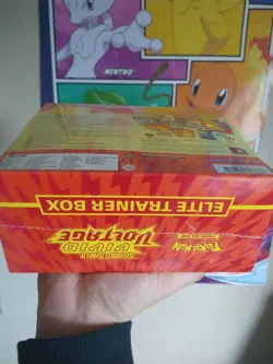 Pokemon TCG: Sword & Shield Vivid Voltage Elite Trainer Box SEALED BRAND NEW 820650827686 - Image 3