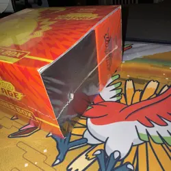 Pokemon TCG Sword & Shield Vivid Voltage Elite Trainer Box ETB Factory Sealed - Image 3