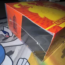 Pokemon TCG Sword & Shield Vivid Voltage Elite Trainer Box ETB Factory Sealed - Image 4