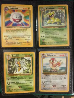 🍓 Binder Lot of 100 Vintage Pokemon Cards Collection-Dark Charizard & more!! - Image 3
