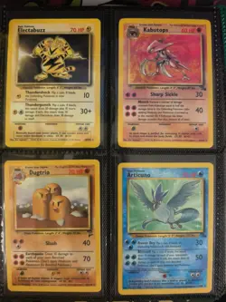 🍓 Binder Lot of 100 Vintage Pokemon Cards Collection-Dark Charizard & more!! - Image 4