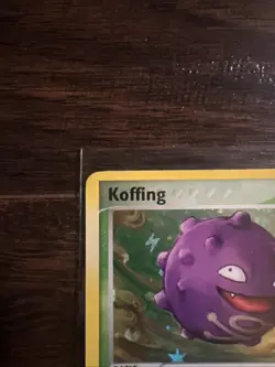Reverse Holo Stamped Koffing Pokemon Card Ex Team Rocket Returns 61/109 - Image 2