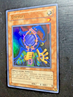 Yugioh - Copycat JUMP-EN020 Limited Edition Ultra Rare NM Gold letters - Image 3