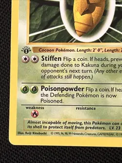 Pokemon Kakuna 033/102 (1st Edition) Base Set (Shadowless) Regular *Near Mint* - Image 2