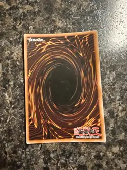 Yugioh Dark Magician of Chaos - YGLD-ENC02 - 1st Ed Ultra Rare - HP - Image 2