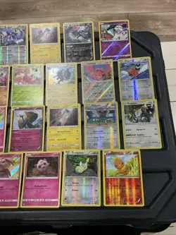 (30) Pokemon Cards Lot WOTC Vtg Holo STAMPED Reverse Lucario Raikou Slaking - Image 4