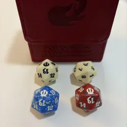 Journey Into Nyx D20 Die X4 - Blue, Red, White x2 - Magic the Gathering MTG - Image 1