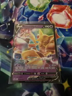 Pokemon TCG Alakazam v SWSH083 NM/Mint Condition - Image 1