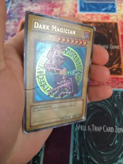 Yugioh Dark Magician SDY-006 Ultra Rare Unlimited Moderately Played - Image 3