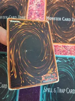 Yugioh Dark Magician SDY-006 Ultra Rare Unlimited Moderately Played - Image 5