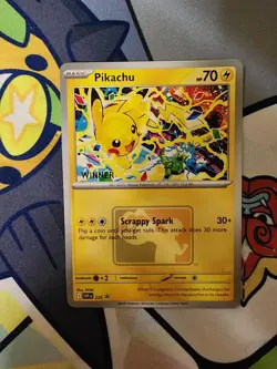 Pikachu “Winner” Promo 2025 World Championships SVP EN 225 Pokemon Worlds NEW - Image 1