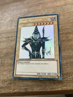 Dark Magician-JUMP-EN049-Ultra Rare-Limited Edition Yugioh Promo Card NEAR MINT - Image 1
