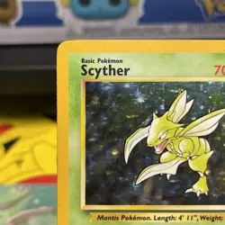 Pokemon TCG Scyther Jungle Holo Card 10/64 Unlimited Rare, Vintage LP Condition - Image 2