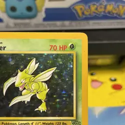 Pokemon TCG Scyther Jungle Holo Card 10/64 Unlimited Rare, Vintage LP Condition - Image 3