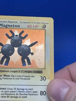 Magneton 9/102 Shadowless Holo Rare - English Base Set (Shadowless)- Pokemon TCG - Image 2