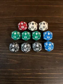 Magic The Gathering Planeswalker D20 Spindown Life Counter Lot of (X11) MTG Dice - Image 1