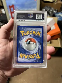Pokemon 2006 EX Holon Phantoms Pidgeot #14 Holo PSA 10 - Image 2