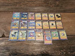 Digimon 19992000 Bandai 22 Cards Lot W Holos (1 Duplicate) - Image 1