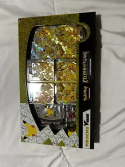 Pokemon TCG: Celebrations Special Collection Box [Pikachu V-Union, 50 Cards]... 820650809156 - Image 1