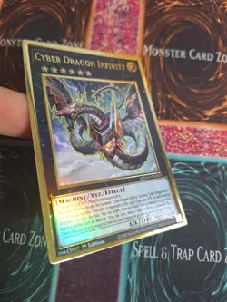 Yu-Gi-Oh! Cyber Dragon Infinity Alt Art MAGO-EN033 Premium Gold 1st Edition NM - Image 2