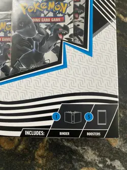 Pokemon TCG Scarlet & Violet Black Bolt Binder Collection Factory Sealed A - Image 2