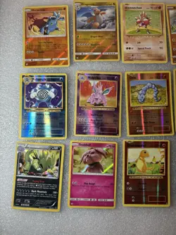 Pokemon TCG 21 Card Lot Holo - Image 2