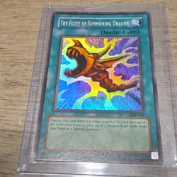 Konami Yu-Gi-Oh! The Flute of Summoning Dragon Spell SDK-042 Holo - Image 1