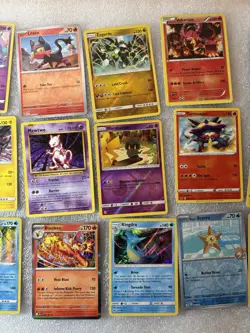 Pokemon TCG 21 Card Lot Holo - Image 3