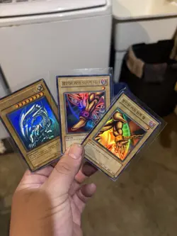 Yu-Gi-Oh! TCG Blue-Eyes White Dragon Kaiba SDK-001 Unlimited Ultra Rare - Image 1
