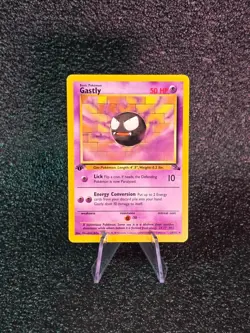 Pokemon TCG Gastly Fossil, 1st Edition Uncommon Card 33/62 - Image 1