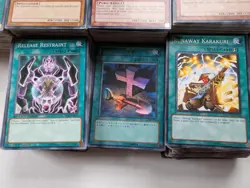 HUGE Yu-Gi-Oh Card Lot 2500+ Comes with Tins READ Vintage Sets - Image 5