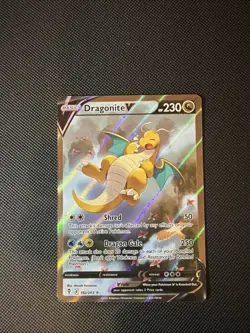 Pokemon Dragonite V Alt Art Holo 192/203 Evolving Skies - Image 1