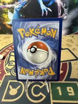 Morpeko 109/264 Fusion Strike Pokemon Reverse Holo Foil - Image 2