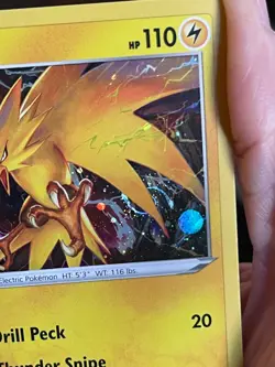 POKEMON ZAPDOS 048/185 RARE COSMOS HOLOFOIL WITH HD SWIRL VIVID VOLTAGE NM CARD - Image 4