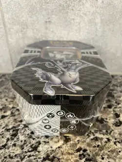 Pokemon 2011 Black & White Legends Reshiram Tin Sealed - Image 3